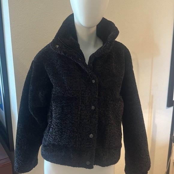 Women’s Forever 21 Teddy coat - Picture 1 of 13